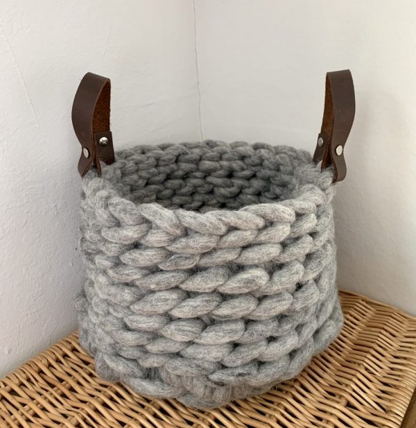 Crochet Basket Kit - Leather Handles - Chunky Yarn Barn