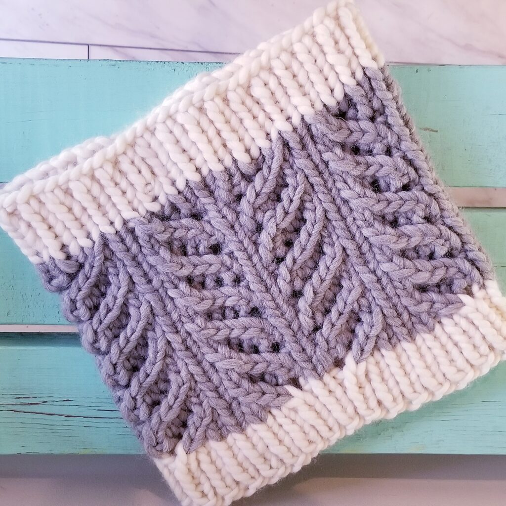 Knitting lace